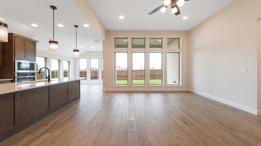 Spacious, unfurnished interior of a new home in Meraki, Forney (Image 21).