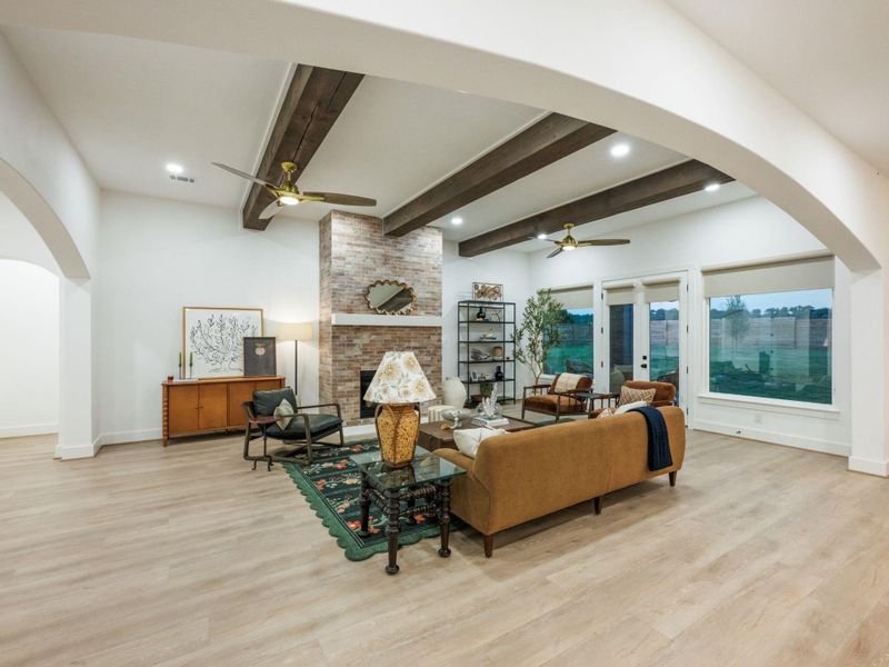 Community amenities in , Smithville (Image 34).