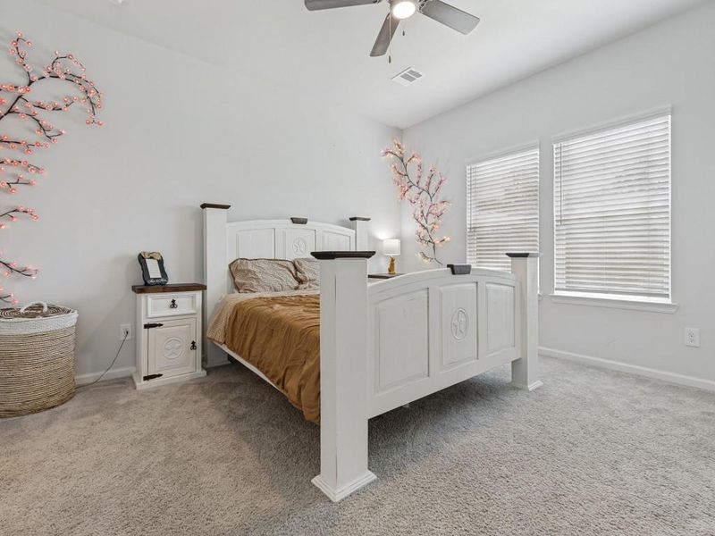 Furnished interior view inside a new home in , Conroe (Image 13).