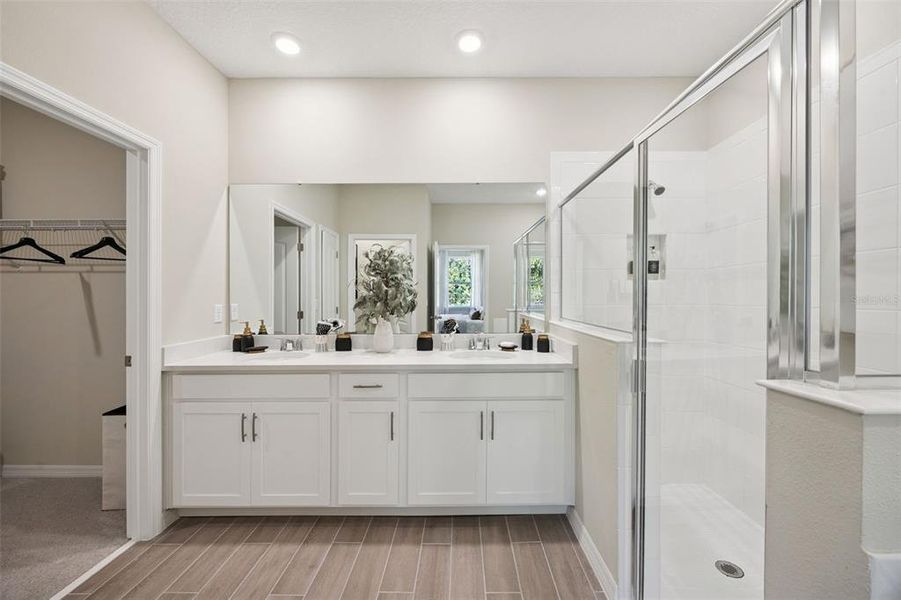 Furnished interior view inside a new home in Archers Mill, Ormond Beach (Image 25).