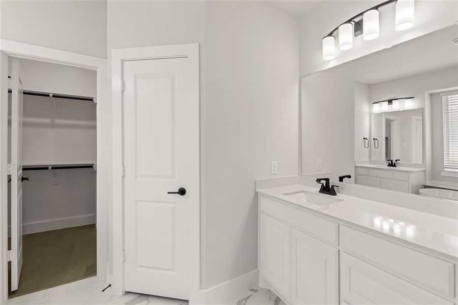 Furnished interior view inside a new home in Grayhawk Addition, Forney (Image 11). Furnished interior view inside a new home in Grayhawk Addition, Forney (Image 11).