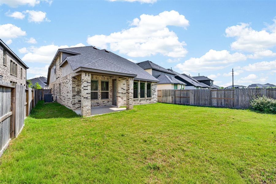 Exterior details and patio area of a home in Cross Creek Ranch: 40ft. lots, Fulshear (Image 27). Exterior details and patio area of a home in Cross Creek Ranch: 40ft. lots, Fulshear (Image 27).