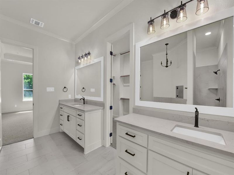 Furnished interior view inside a new home in , Weatherford (Image 12).