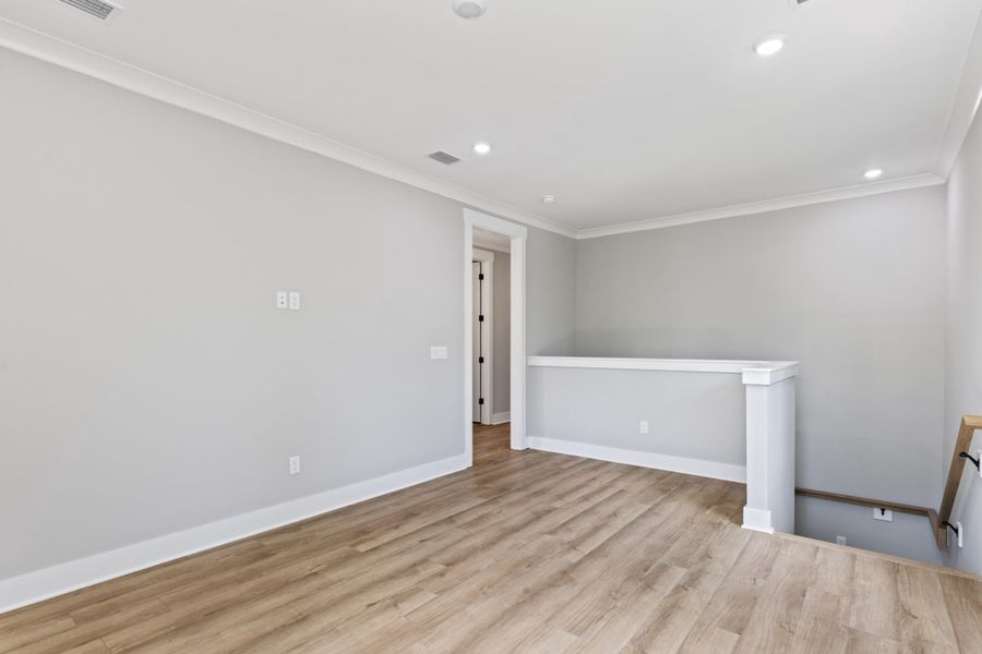 Spacious, unfurnished interior of a new home in The Shoal, Santa Rosa Beach (Image 28). Spacious, unfurnished interior of a new home in The Shoal, Santa Rosa Beach (Image 28).