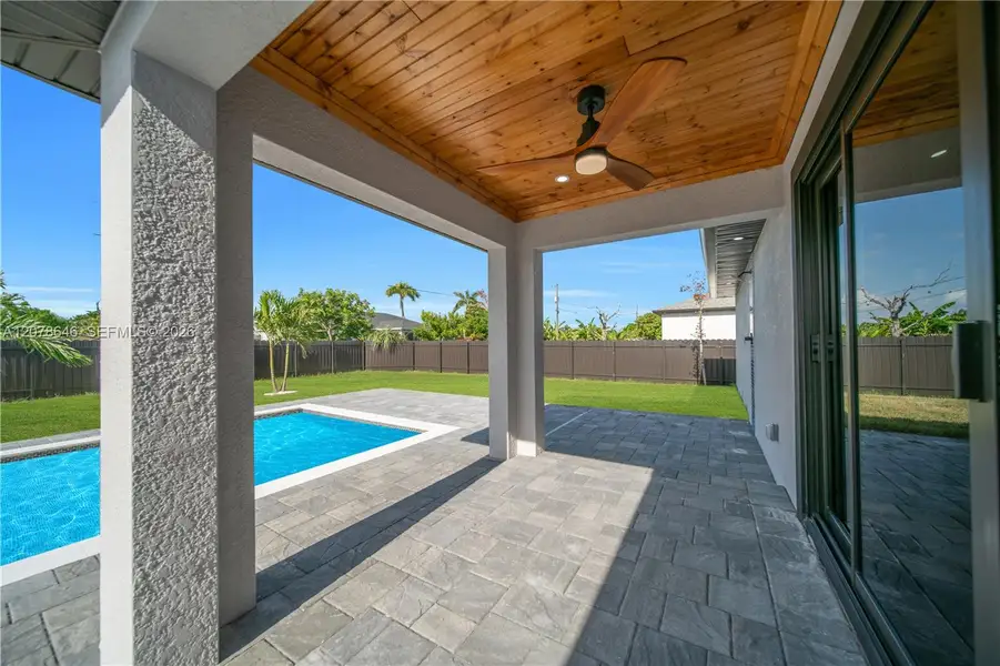 Exterior details and patio area of a home in , Cape Coral (Image 25).
