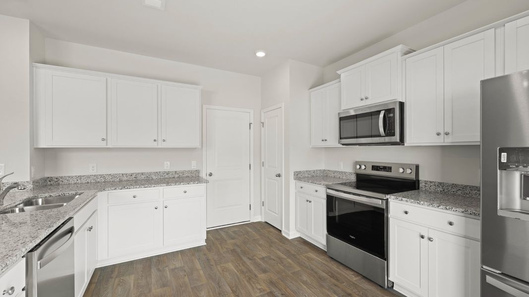 Furnished interior view inside a new home in Hillcrest, Ravenel (Image 6).