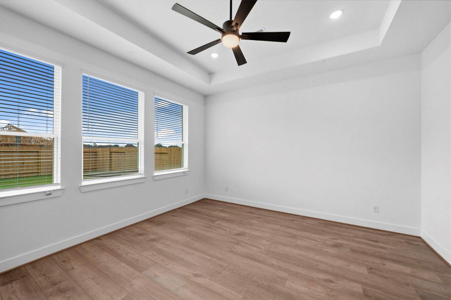 Spacious, unfurnished interior of a new home in Briarley, Montgomery (Image 35).