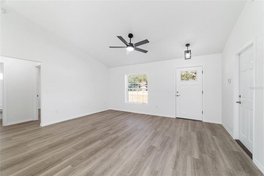 Spacious, unfurnished interior of a new home in , Dunnellon (Image 50). Spacious, unfurnished interior of a new home in , Dunnellon (Image 50).