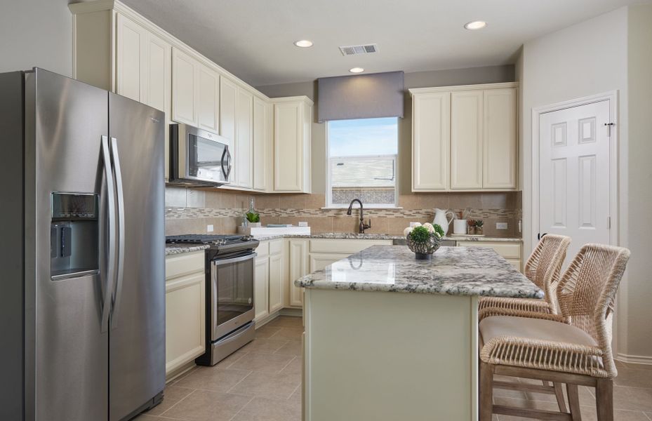 Kitchen with Island Option Kitchen with Island Option