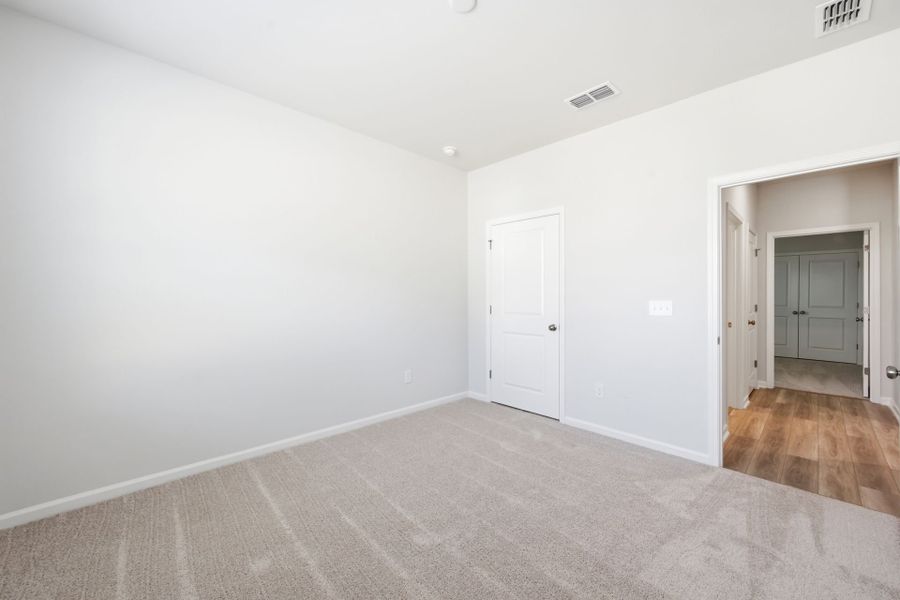 Spacious, unfurnished interior of a new home in Grand Arbor, Blythewood (Image 33). Spacious, unfurnished interior of a new home in Grand Arbor, Blythewood (Image 33).