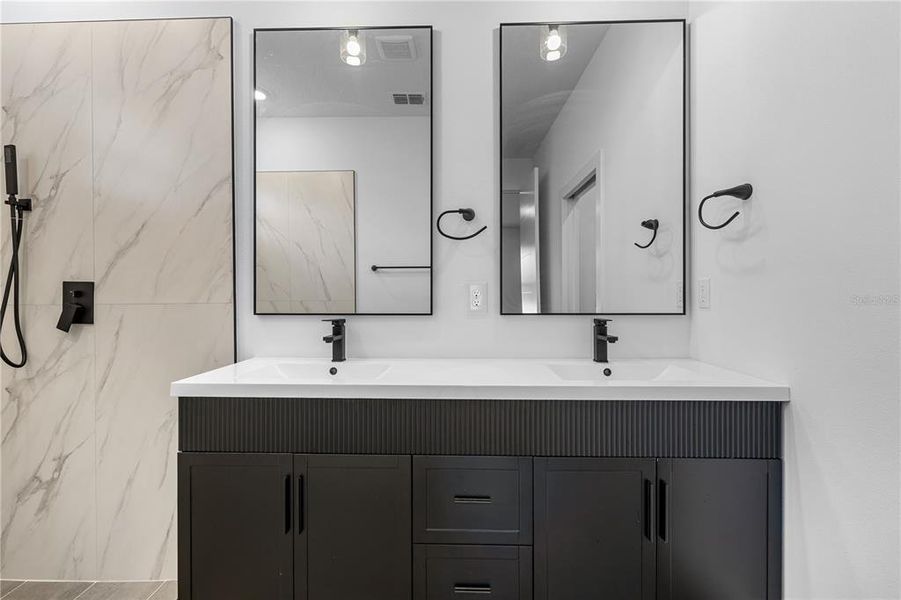 Furnished interior view inside a new home in , Deland (Image 17).