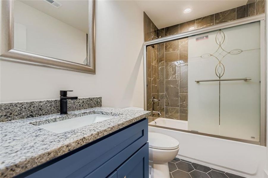Furnished interior view inside a new home in , Decatur (Image 8).