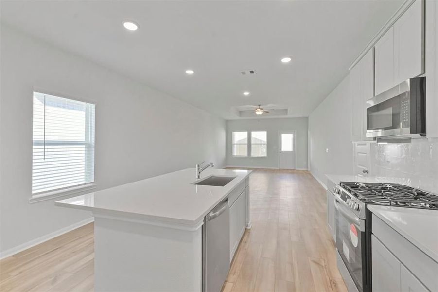 Image 38 of a home in Lakes at Black Oak.