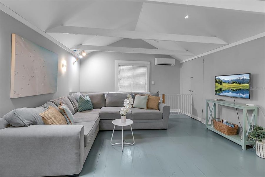 Furnished interior view inside a new home in , Sarasota (Image 43).