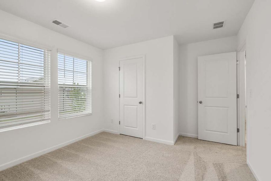Representative unfurnished interior of a home built from the Baker by Ashton Woods in Langston Reserve, Cartersville (Image 37).
