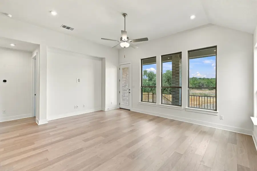 4br New Home in Georgetown, TX.  - Slide 15