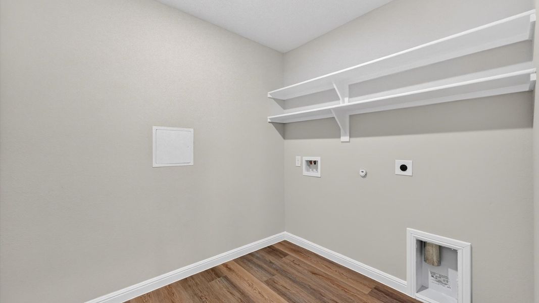 Representative unfurnished interior of a home built from the Irwin by D.R. Horton in Sandstone Estates, Granbury (Image 19). Representative unfurnished interior of a home built from the Irwin by D.R. Horton in Sandstone Estates, Granbury (Image 19).