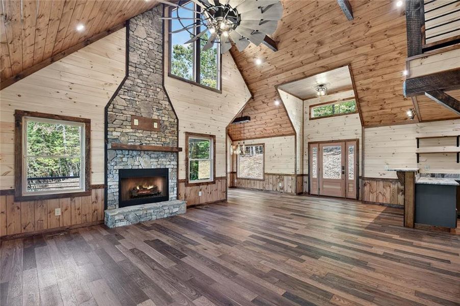 Spacious, unfurnished interior of a new home in , Morganton (Image 43).