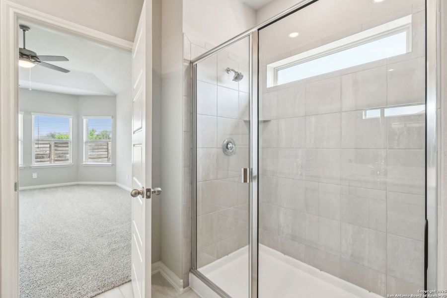 Image 50 of a home in Autry Pond. Image 50 of a home in Autry Pond.