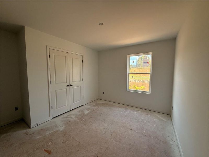 Spacious, unfurnished interior of a new home in Leydenview, Mableton (Image 15).