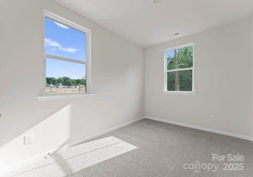Spacious, unfurnished interior of a new home in , Charlotte (Image 14).