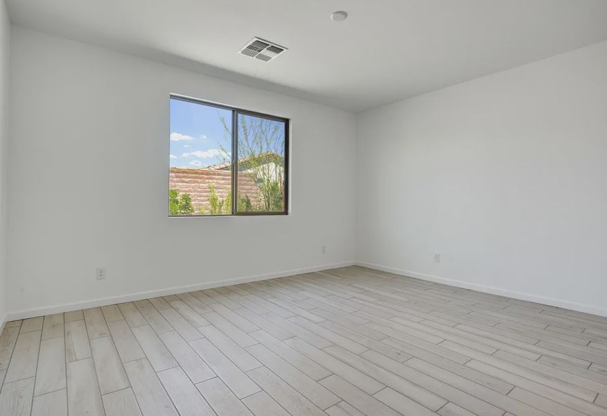 Primary Bed - 13 of 25 Primary Bed - 13 of 25