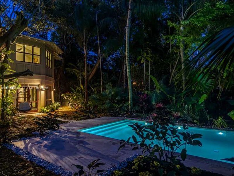 Exterior details and patio area of a home in , Miami (Image 35).