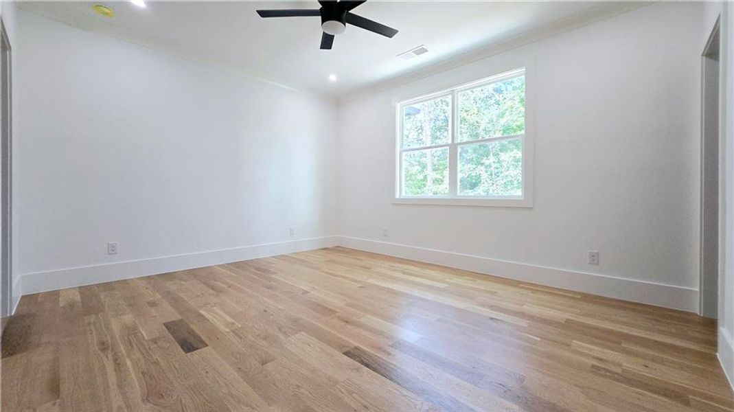 Spacious, unfurnished interior of a new home in , Atlanta (Image 26). Spacious, unfurnished interior of a new home in , Atlanta (Image 26).