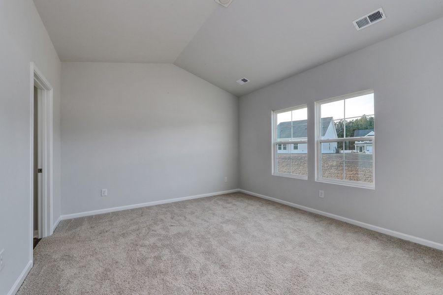 Spacious, unfurnished interior of a new home in Hainer Place, Conway (Image 32).