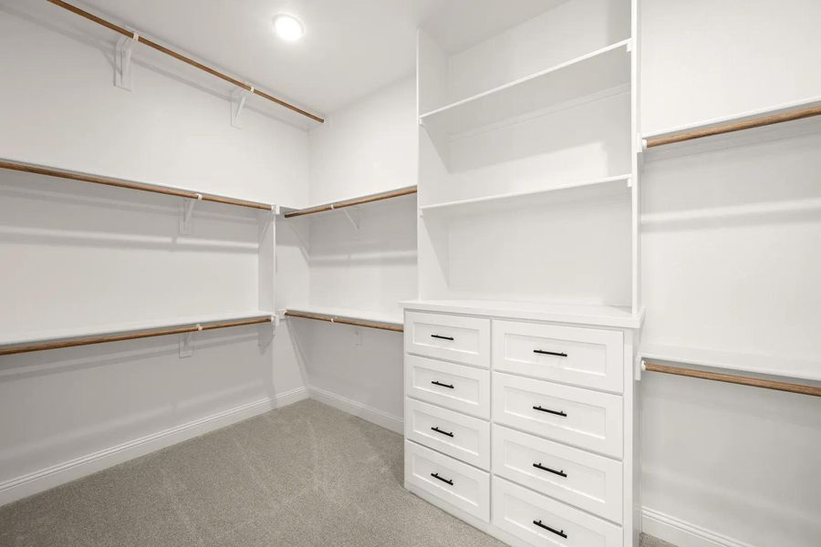 The Eastland II Primary Closet