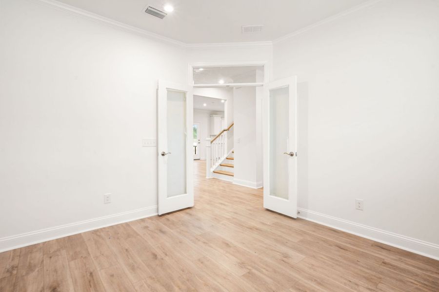 Spacious, unfurnished interior of a new home in Salem Bay, Beaufort (Image 22). Spacious, unfurnished interior of a new home in Salem Bay, Beaufort (Image 22).