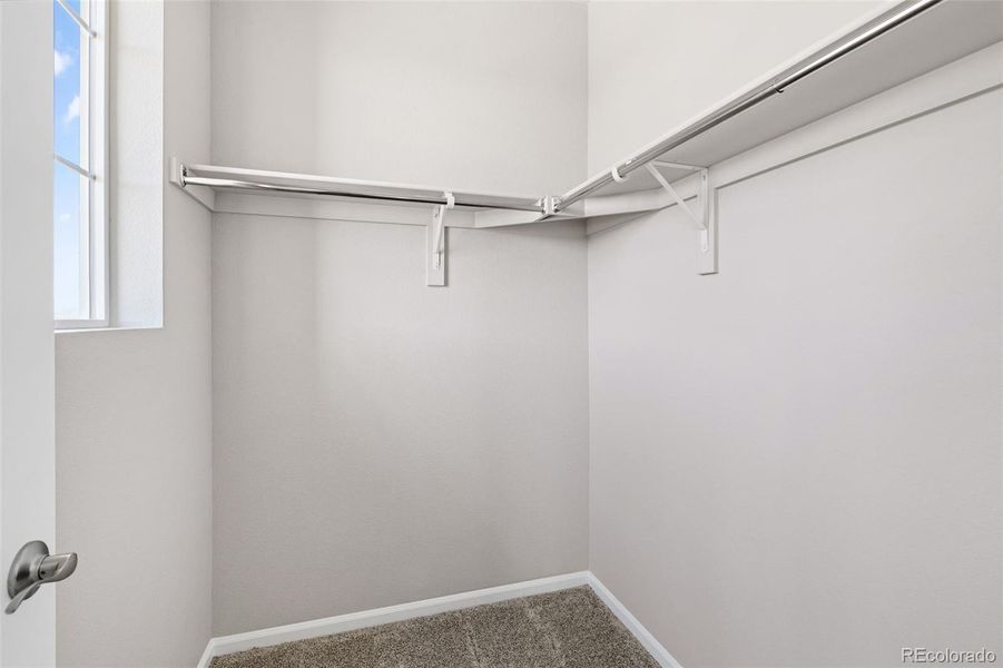 Spacious, unfurnished interior of a new home in Talon Pointe, Thornton (Image 26).