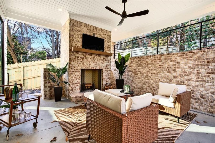 Exterior details and patio area of a home in , Atlanta (Image 30).