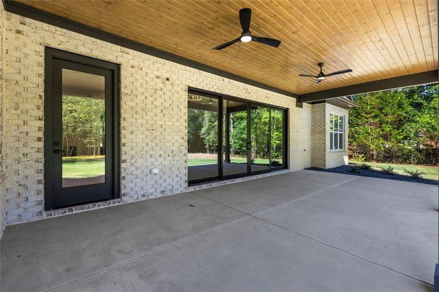 Exterior details and patio area of a home in , Hull (Image 40).