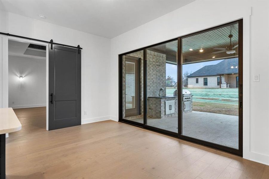 Spacious, unfurnished interior of a new home in The Woodlands, Krugerville (Image 7). Spacious, unfurnished interior of a new home in The Woodlands, Krugerville (Image 7).