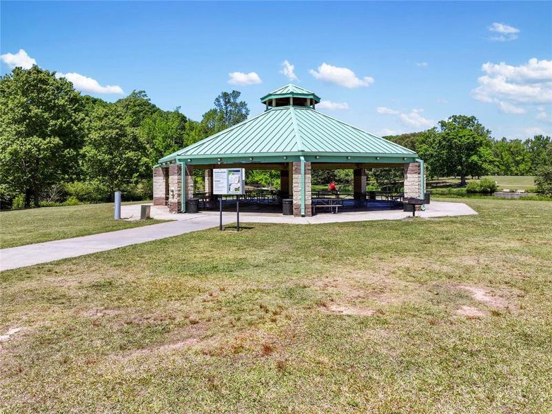 Community amenities in , Snellville (Image 59).