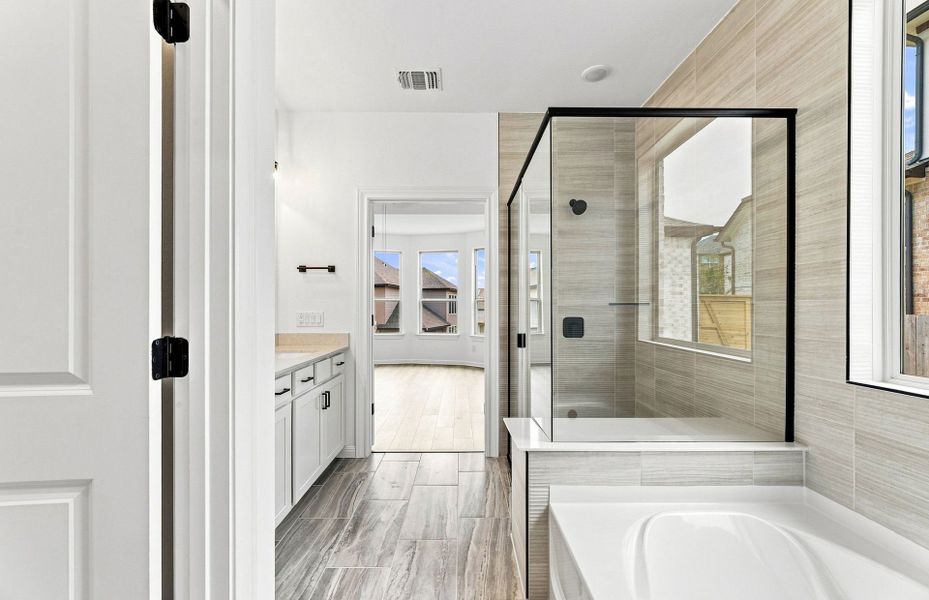 Furnished interior view inside a new home in Bluffview Reserve, Leander (Image 10).