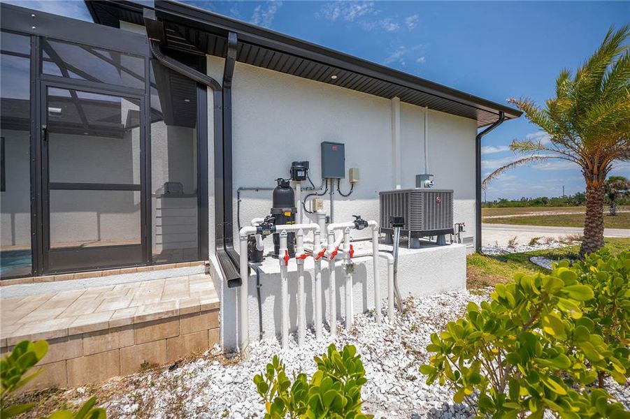 Exterior details and patio area of a home in , Placida (Image 40).