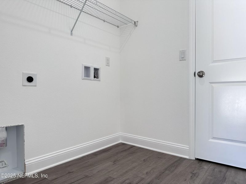 Spacious, unfurnished interior of a new home in , Jacksonville (Image 12). Spacious, unfurnished interior of a new home in , Jacksonville (Image 12).