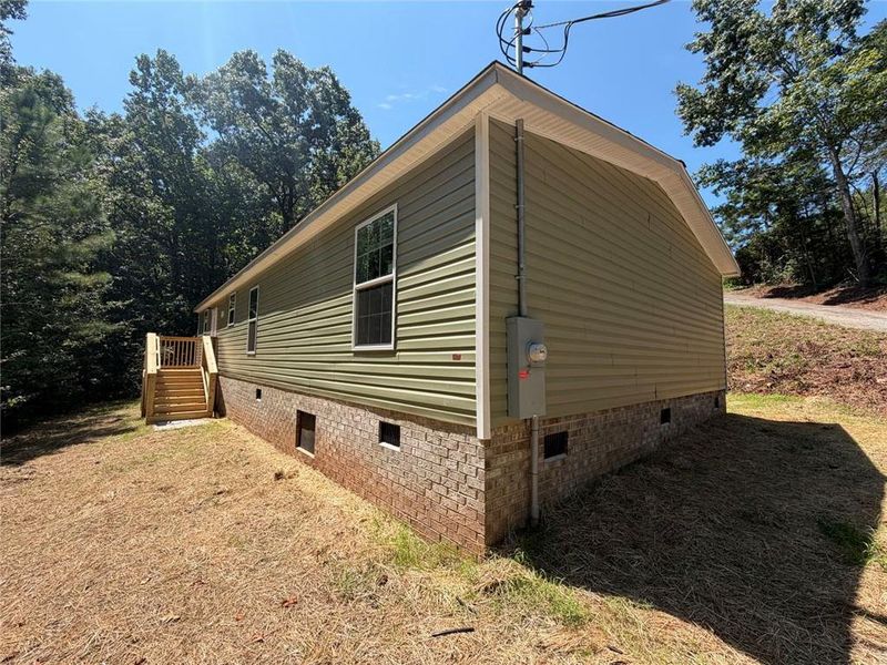 Exterior details and patio area of a home in , Alto (Image 12).