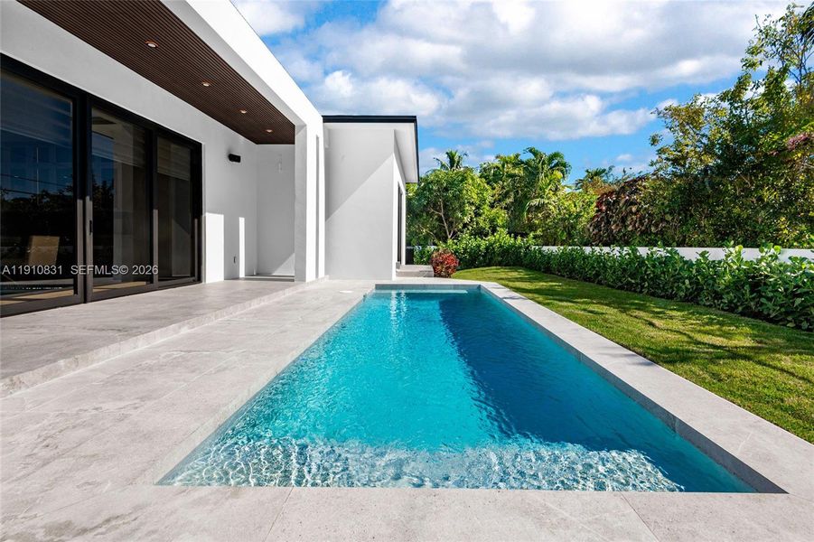 Exterior details and patio area of a home in , Miami Beach (Image 32).