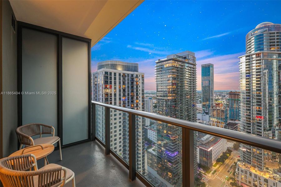 Condo located in Miami, FL showcasing its design and architecture (Image 25). Condo located in Miami, FL showcasing its design and architecture (Image 25).