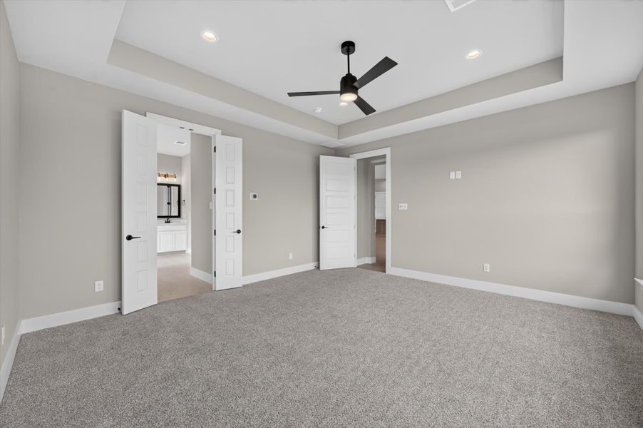 Spacious, unfurnished interior of a new home in Coyote Crossing, Godley (Image 31). Spacious, unfurnished interior of a new home in Coyote Crossing, Godley (Image 31).