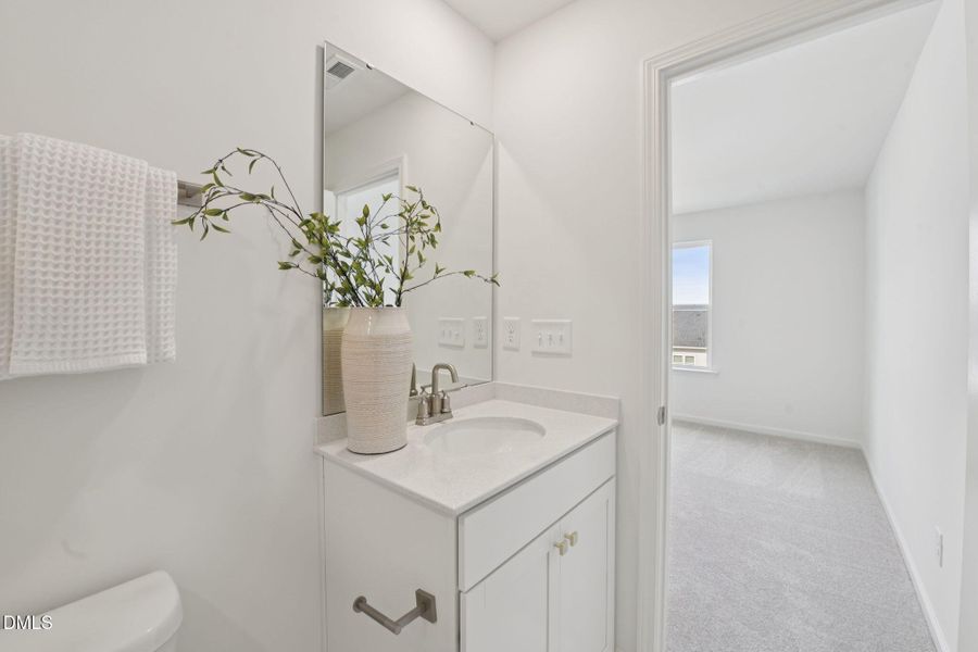 20-web-or-mls-2027 Oakdale Dr-S3103-020