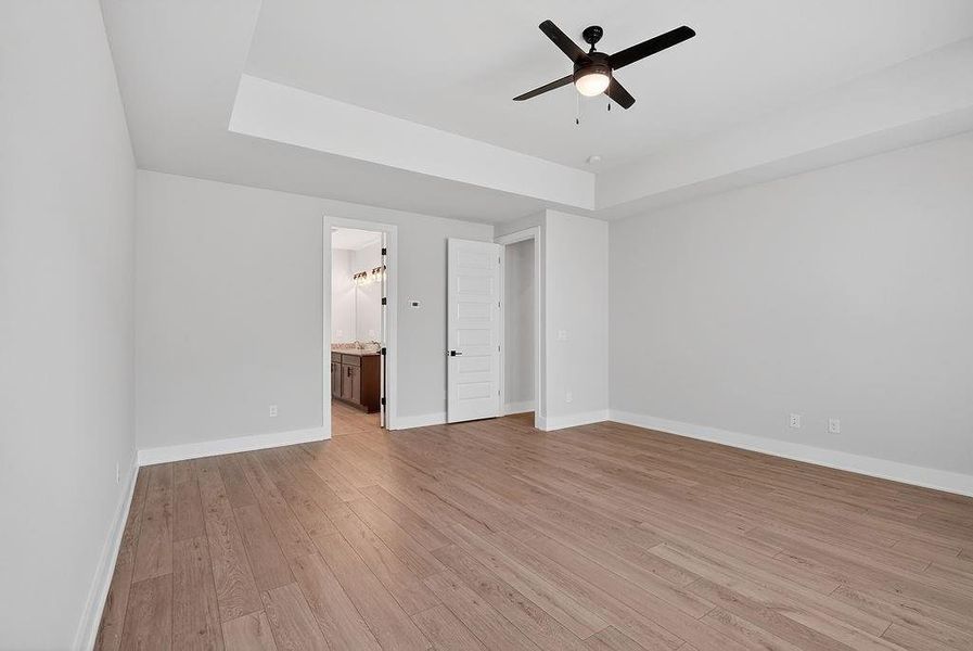 Spacious, unfurnished interior of a new home in The Manor at Gainesville Township, Gainesville (Image 20).