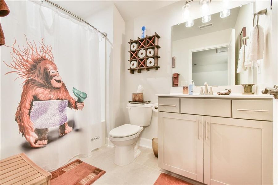 Furnished interior view inside a new home in , Hoschton (Image 9).