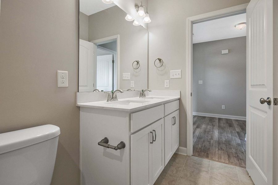 Representative furnished interior of a home built from the Dogwood by Caviness & Cates Communities in Maggie Way, Wendell (Image 91).
