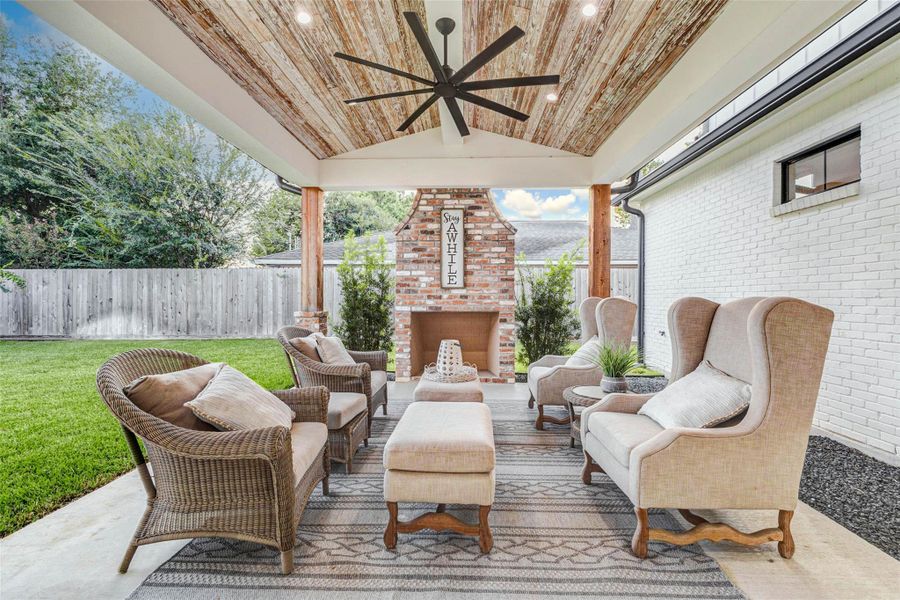 Furnished interior view inside a new home in , Houston (Image 29). Furnished interior view inside a new home in , Houston (Image 29).