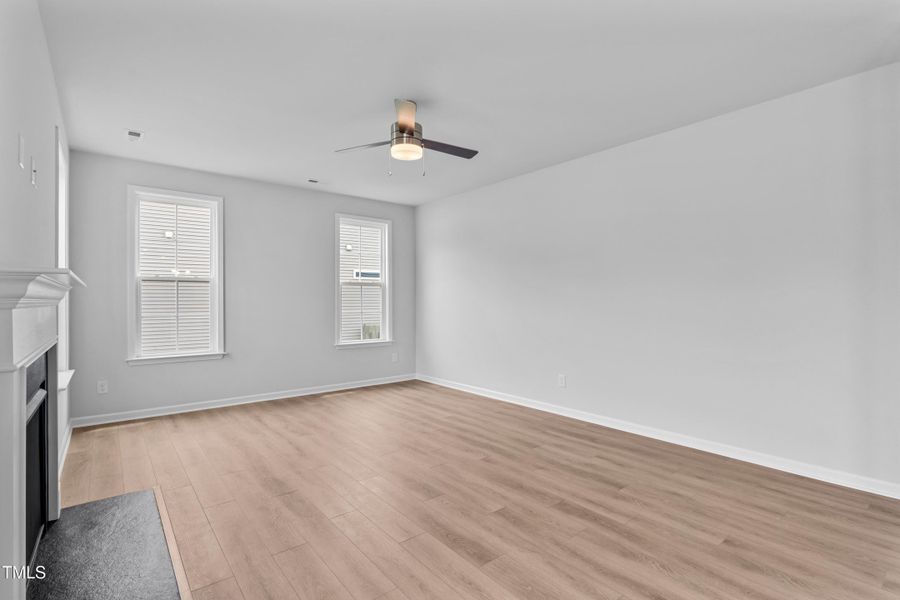 20-Ashley 2102 Channel-20