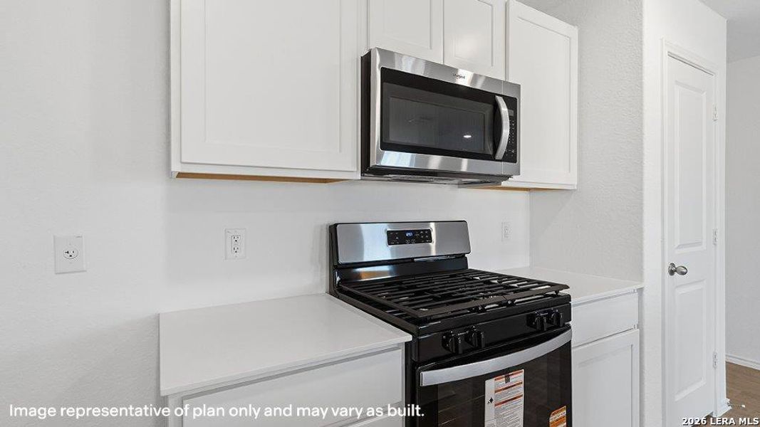 Furnished interior view inside a new home in Blue Ridge Ranch, San Antonio (Image 8). Furnished interior view inside a new home in Blue Ridge Ranch, San Antonio (Image 8).